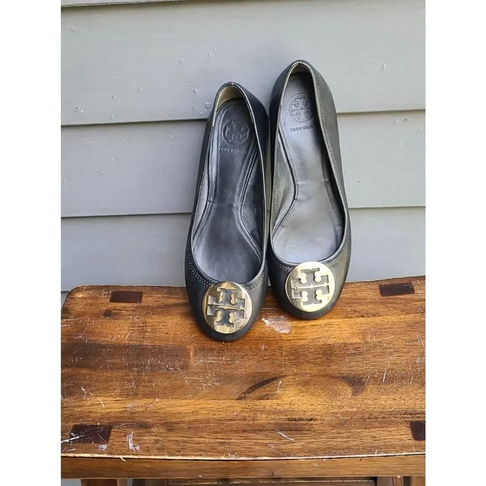 Tory Burch Black Reva Black Leather Ballet with Gold Logo size 9M